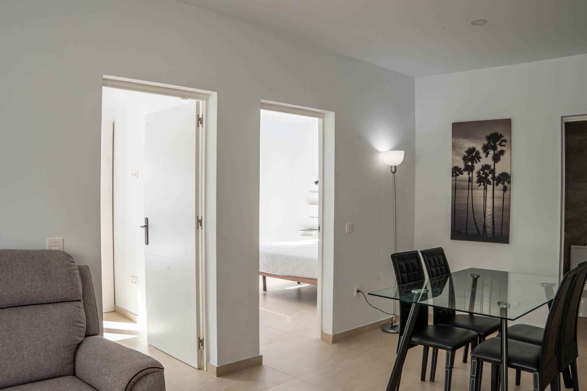 Kiposhi Beach Apartments Punta Mujeres Haría Eksteriør billede