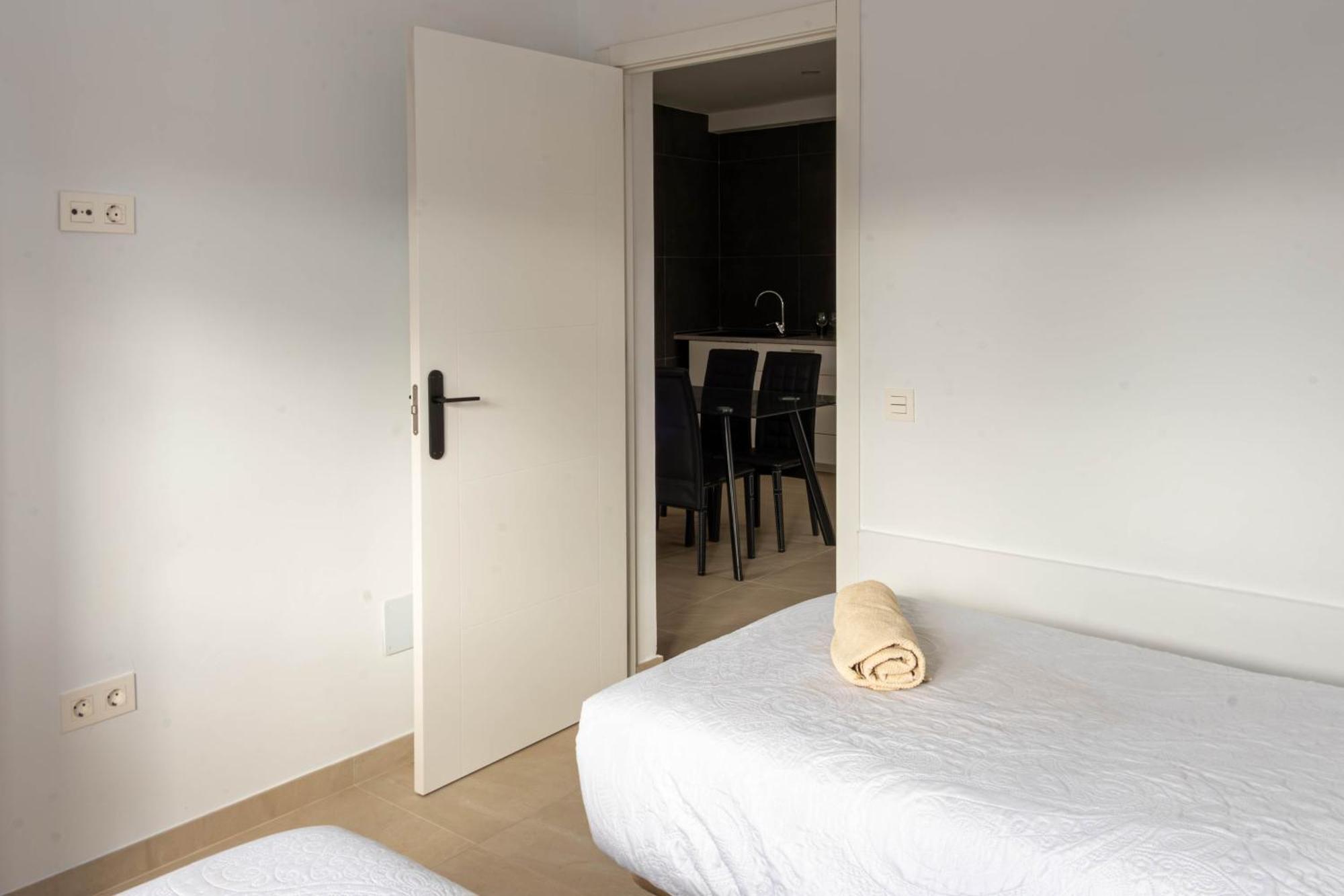 Kiposhi Beach Apartments Punta Mujeres Haría Eksteriør billede