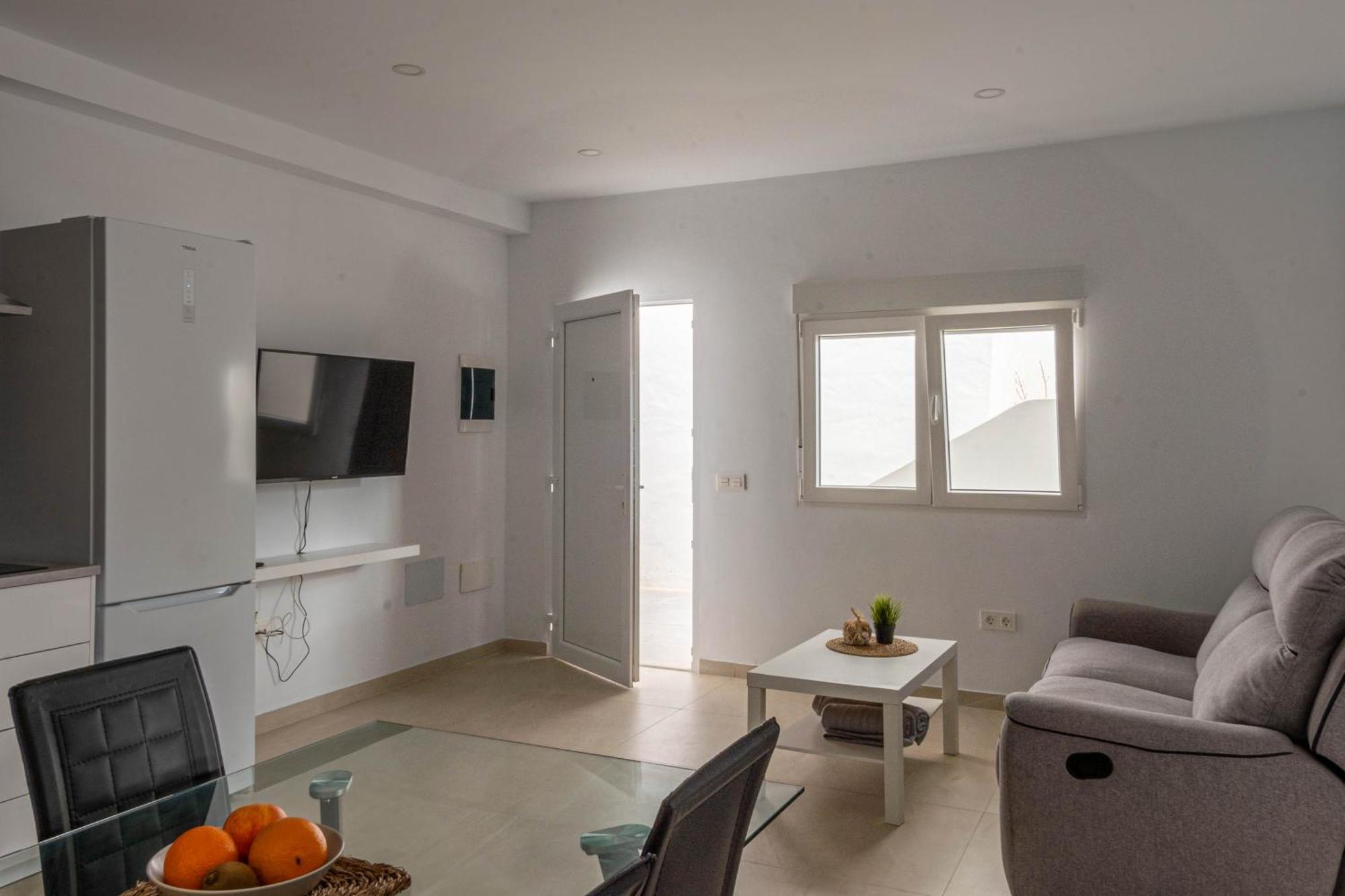 Kiposhi Beach Apartments Punta Mujeres Haría Eksteriør billede