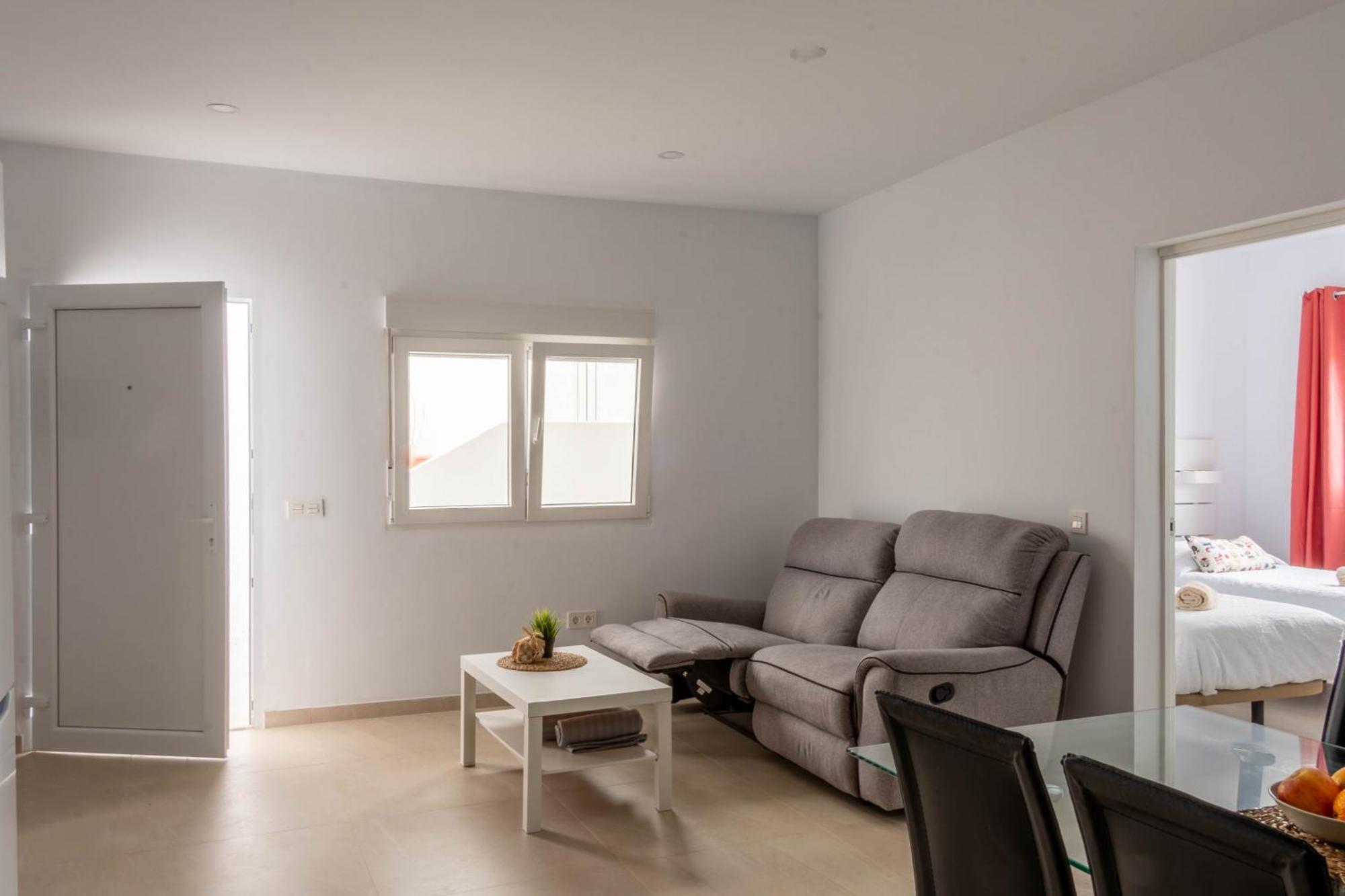 Kiposhi Beach Apartments Punta Mujeres Haría Eksteriør billede