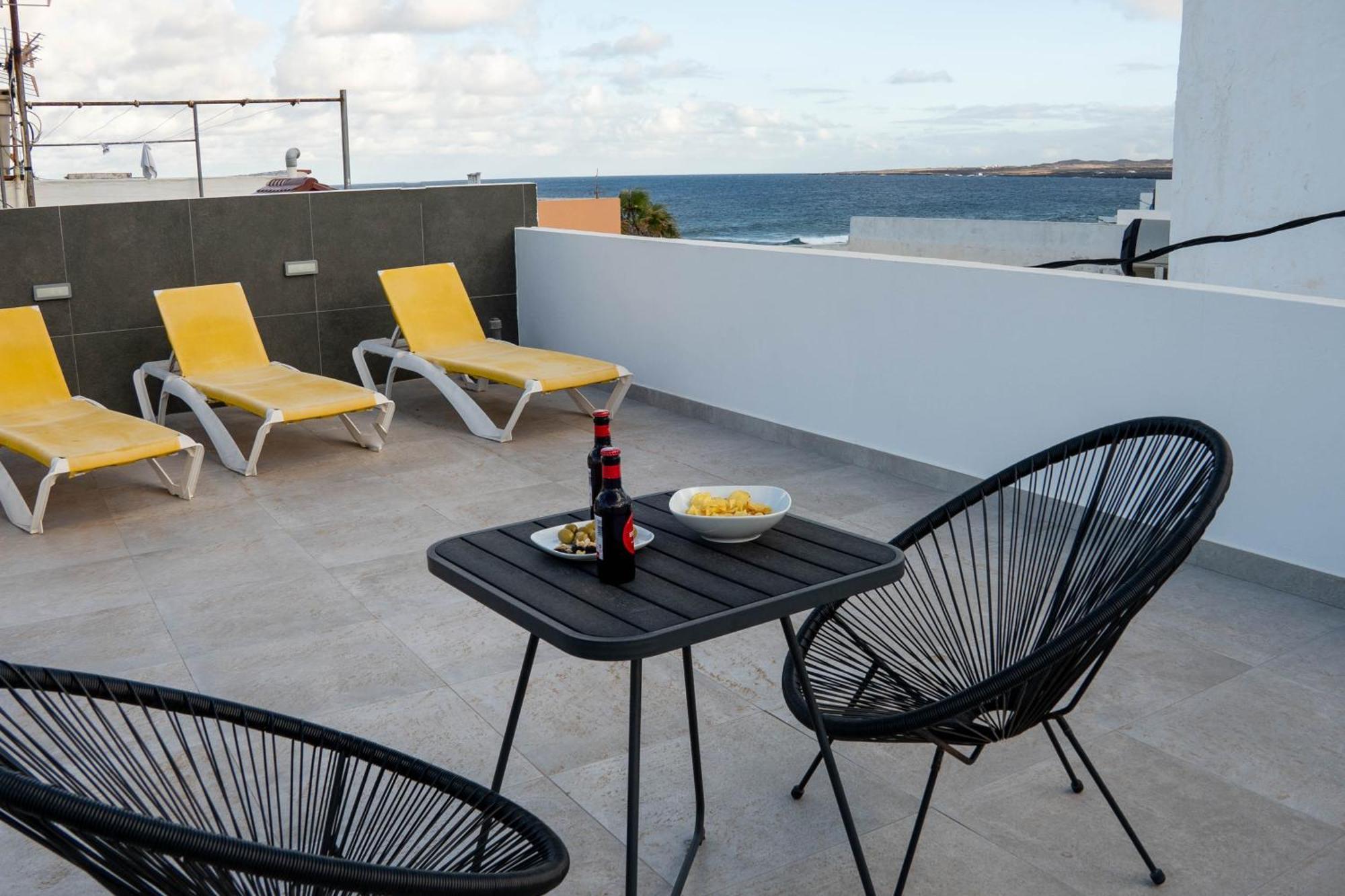 Kiposhi Beach Apartments Punta Mujeres Haría Eksteriør billede