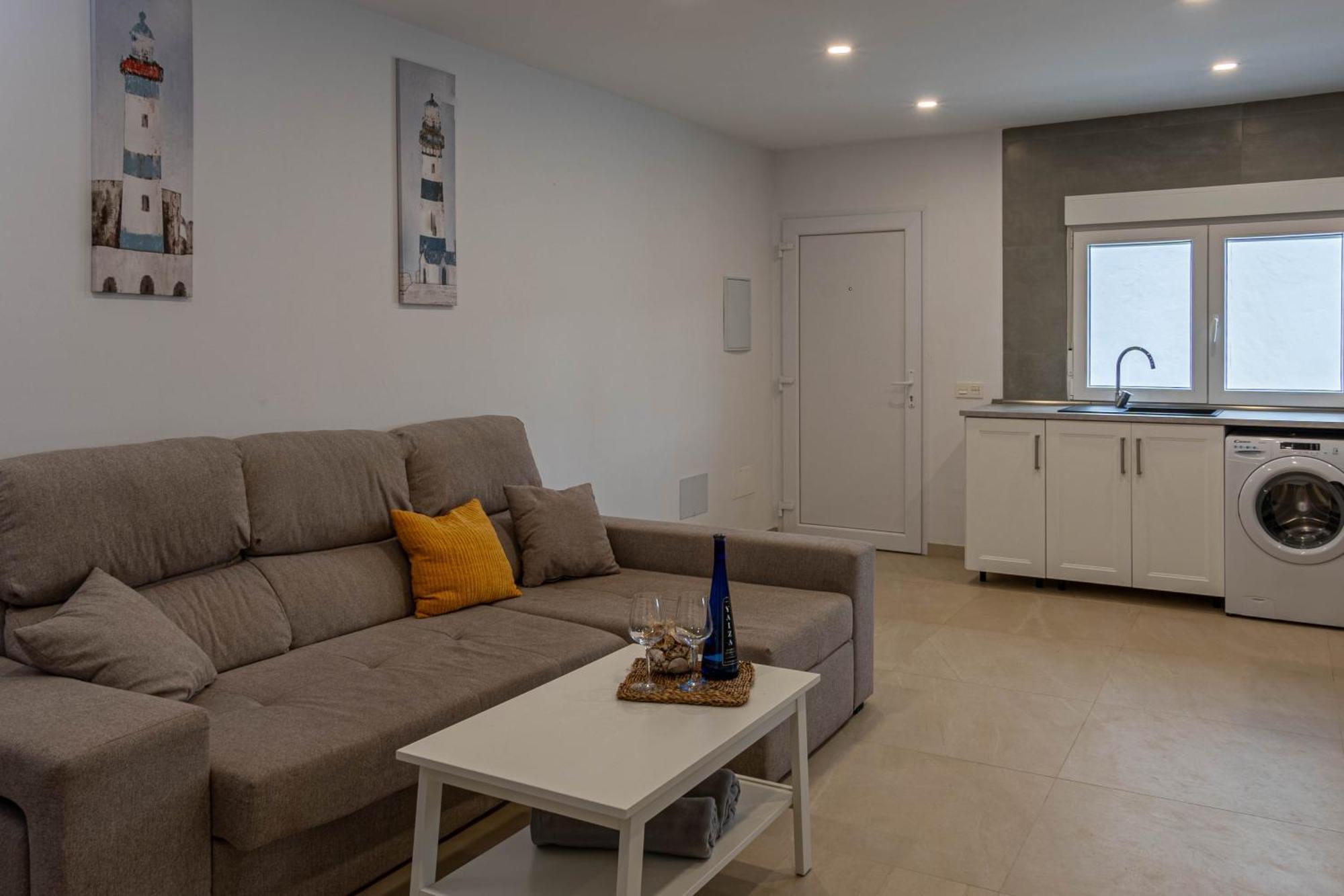Kiposhi Beach Apartments Punta Mujeres Haría Eksteriør billede