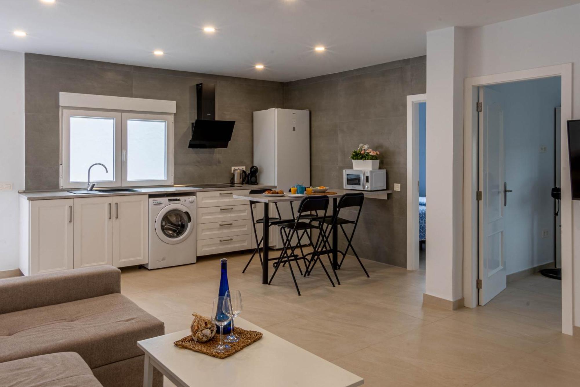 Kiposhi Beach Apartments Punta Mujeres Haría Eksteriør billede